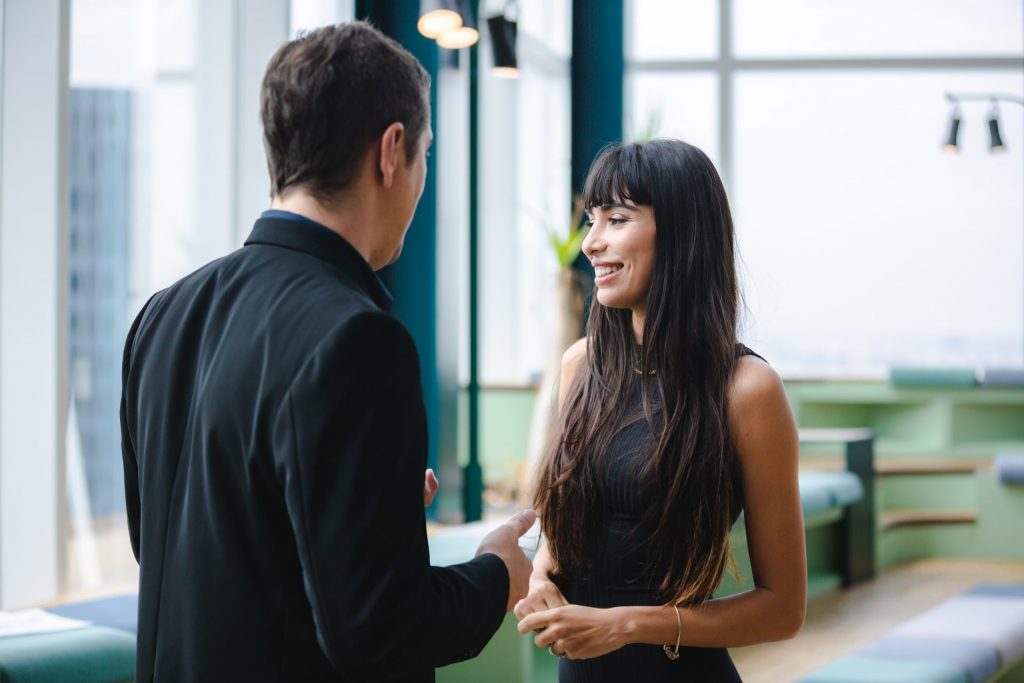 can agent give legal advice