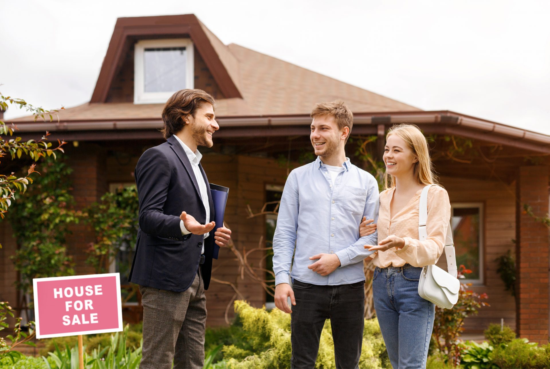 young family talking to real estate agent about pu 2022 12 16 09 25 41 utc