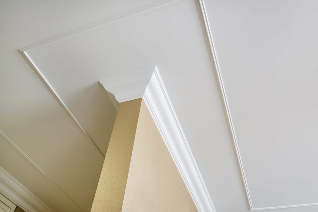 crown moulding